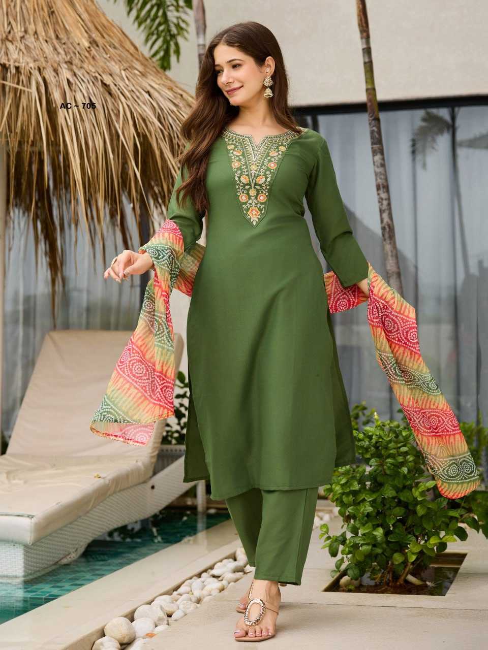 Ynf Heavy Rayon RIN131 Mahendi Kurti Wholesale Party Wear Kurtis Designer Kurtis Straight Kurtis Manufacturer- Kapda Export
