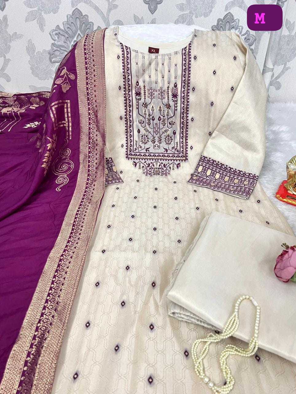 Ynf Jacquard KESH594 Iffat Kurti Festive Collections Plus Size Collections Wholesale Silk Kurtis Handloom Kurtis Onam Collections Manufacturer- Kapda Export