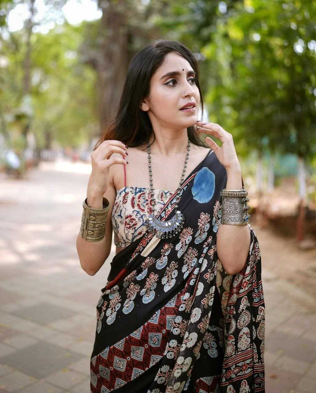 Ynf Japan Sartin Sarees Wholesale Designer Sarees Ajrakh Sarees Embroidered Sarees Manufacturer- Kapda Export