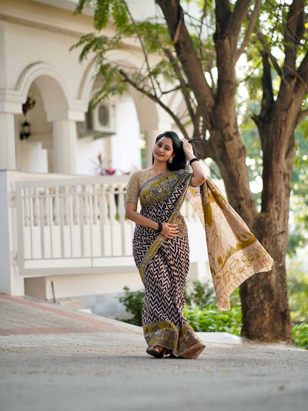 Ynf Linen KESH682 Ayanna Sarees Wholesale Printed Sarees Kalamkari Sarees Linen Sarees Manufacturer- Kapda Export