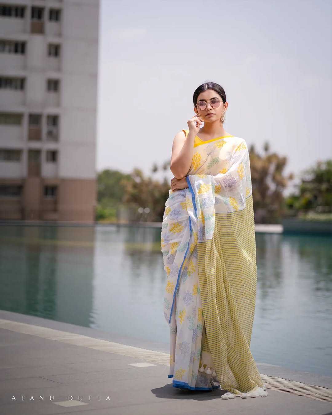Ynf Linen KESH682 Baiza Sarees Wholesale Designer Sarees Printed Sarees Linen Sarees Manufacturer- Kapda Export