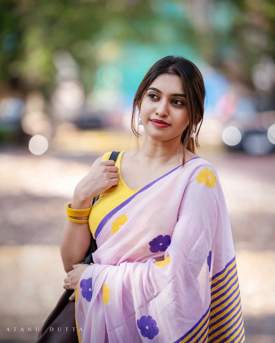 Ynf Linen KESH682 Baiza Sarees Wholesale Designer Sarees Printed Sarees Linen Sarees Manufacturer- Kapda Export