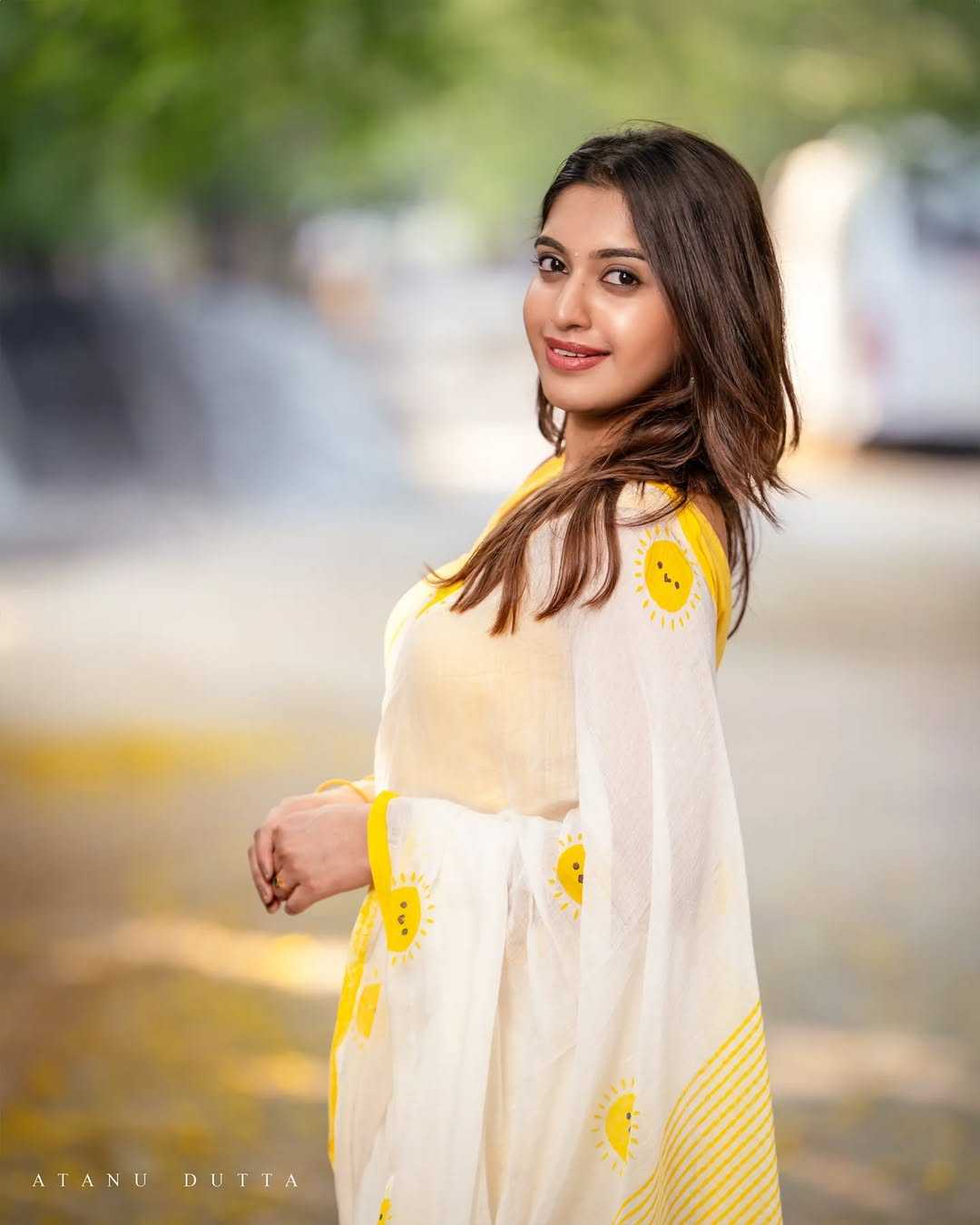 Ynf Linen KESH682 Baiza Sarees Wholesale Designer Sarees Printed Sarees Linen Sarees Manufacturer- Kapda Export