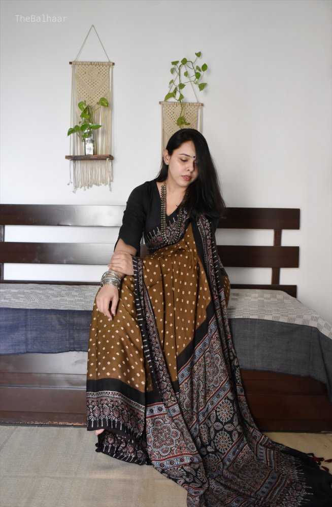 Ynf Muslin Silk KESH682 Aamira Silk Sarees Wholesale Hand Block Printed Silk Saree Muslin Silk Saree Lightweight Silk Sarees Manufacturer- Kapda Export