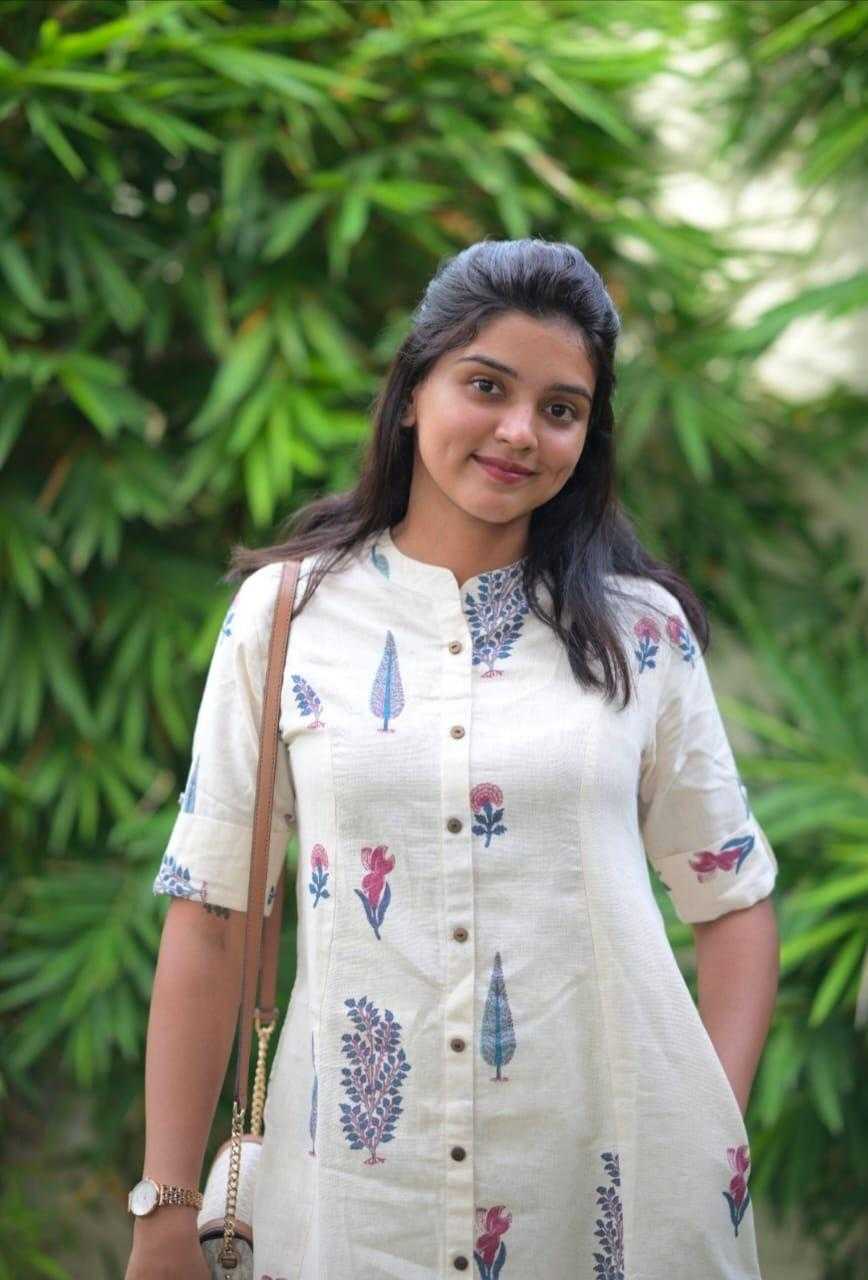 Ynf Poly Rayon KESH738 Print Kurti Wholesale Festive Kurtis Party Wear Kurtis Designer Kurtis Manufacturer- Kapda Export