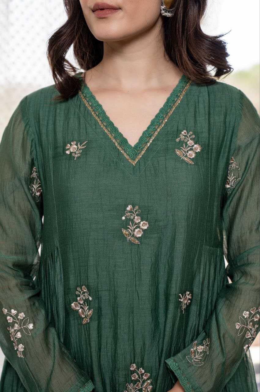 Ynf Pure Viscos KESH529 646 Kurti Wholesale Party Wear Kurtis Designer Kurtis Embroidered Kurtis Manufacturer- Kapda Export