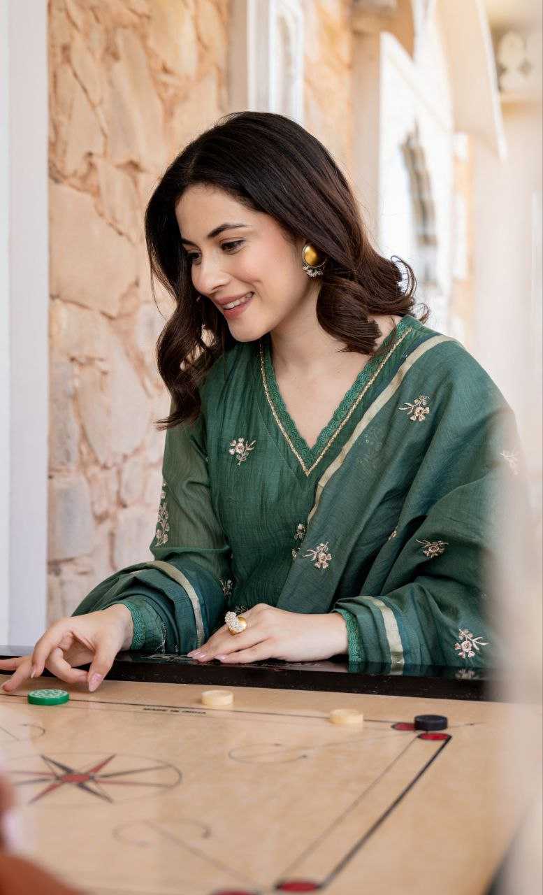 Ynf Pure Viscos KESH529 646 Kurti Wholesale Party Wear Kurtis Designer Kurtis Embroidered Kurtis Manufacturer- Kapda Export