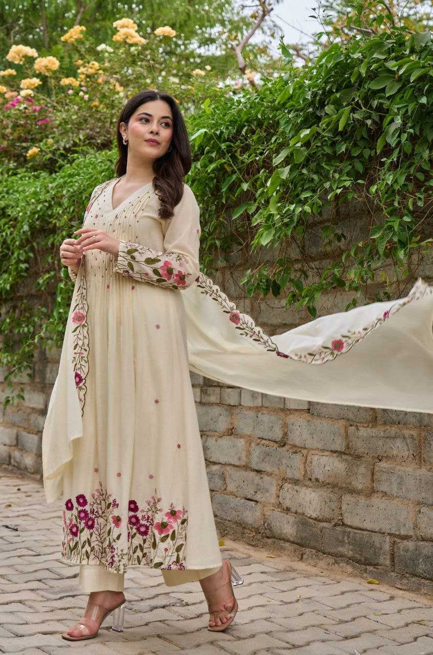 Ynf Pure Viscos KESH529 SAHELI Kurti Wholesale Designer Kurtis Embroidered Kurtis Full Sleeve Kurti Manufacturer- Kapda Export