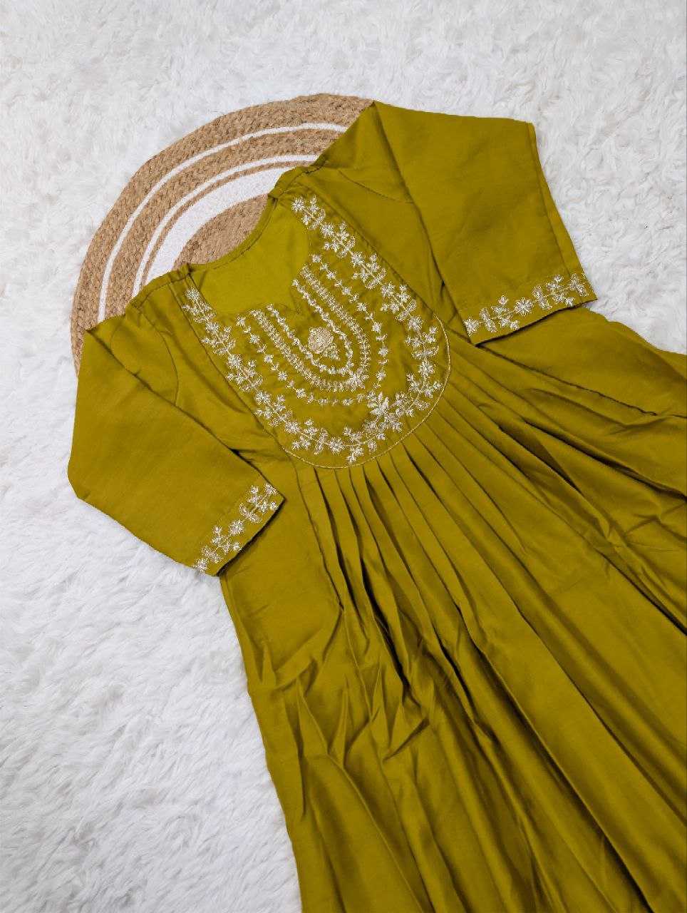 Ynf Pure Viscos KESH529 SC658 Kurti Wholesale Festive Kurtis Designer Kurtis Silk Kurtis Manufacturer- Kapda Export