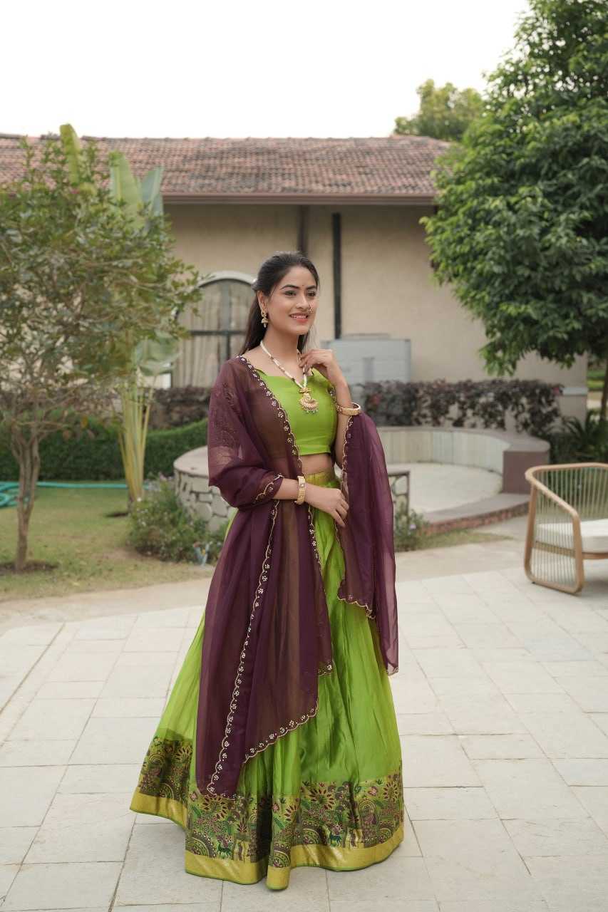 Ynf Shimmer silk RIN119 8134 Lehengas Wholesale Wedding Lehenga Designer Lehenga Choli Shimmer Lehenga Manufacturer- Kapda Export