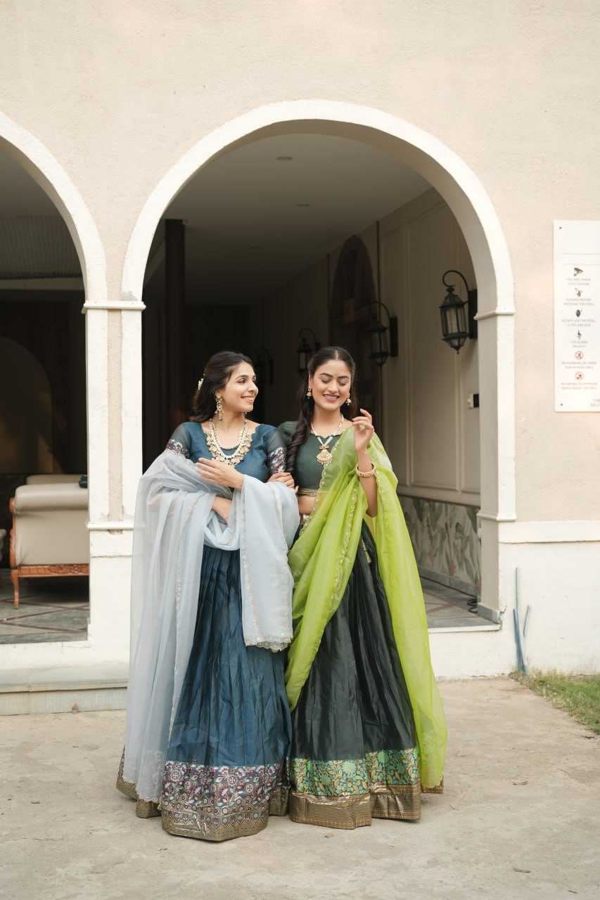 Ynf Shimmer silk RIN119 8134 Lehengas Wholesale Wedding Lehenga Designer Lehenga Choli Shimmer Lehenga Manufacturer- Kapda Export