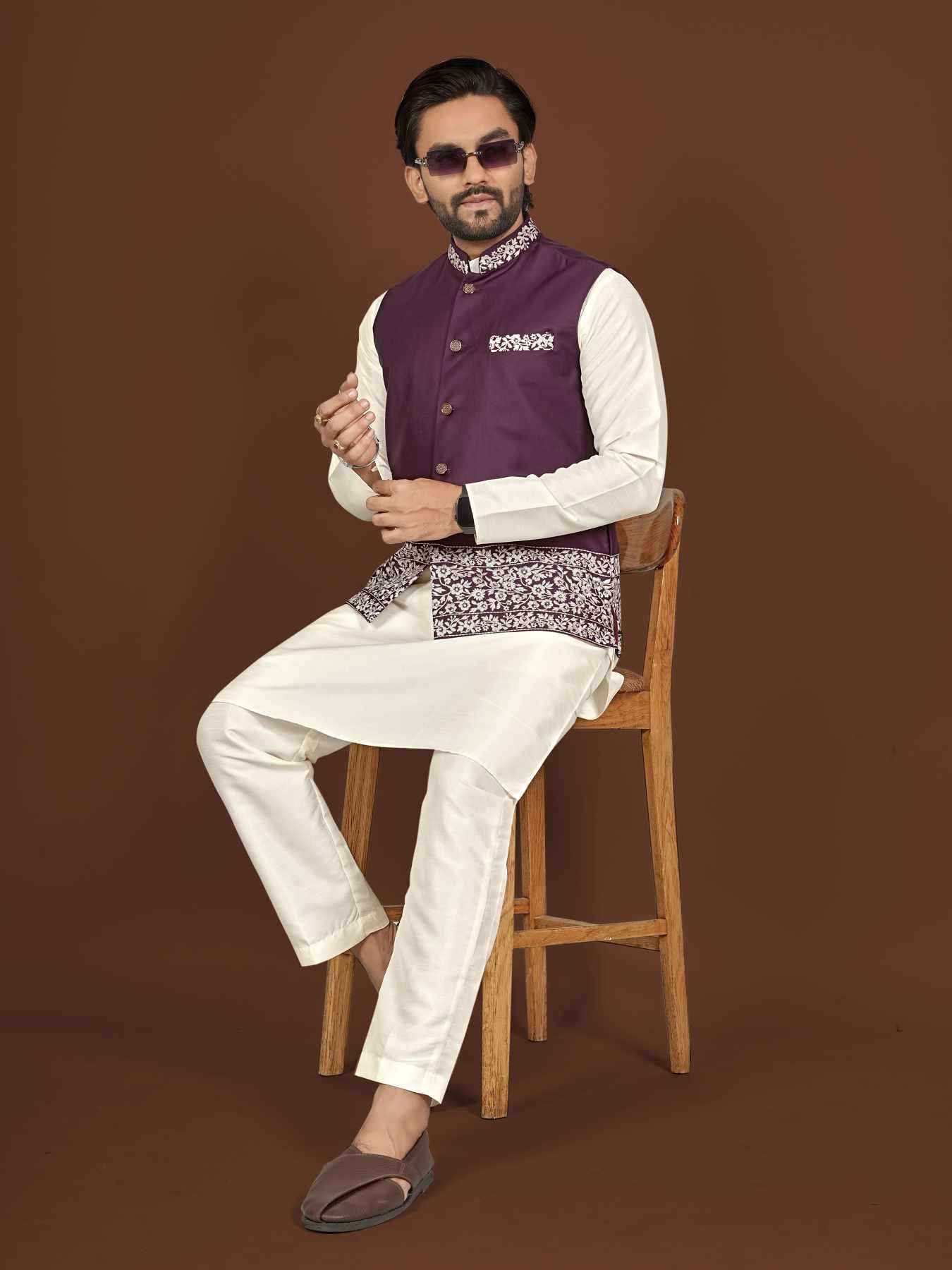 Ynf Silk KESH747 AAGAMAN Mens Wear Wholesale Mens Kurtas Embroidered Kurta Pajama Designer Ethnic Set Manufacturer- Kapda Export