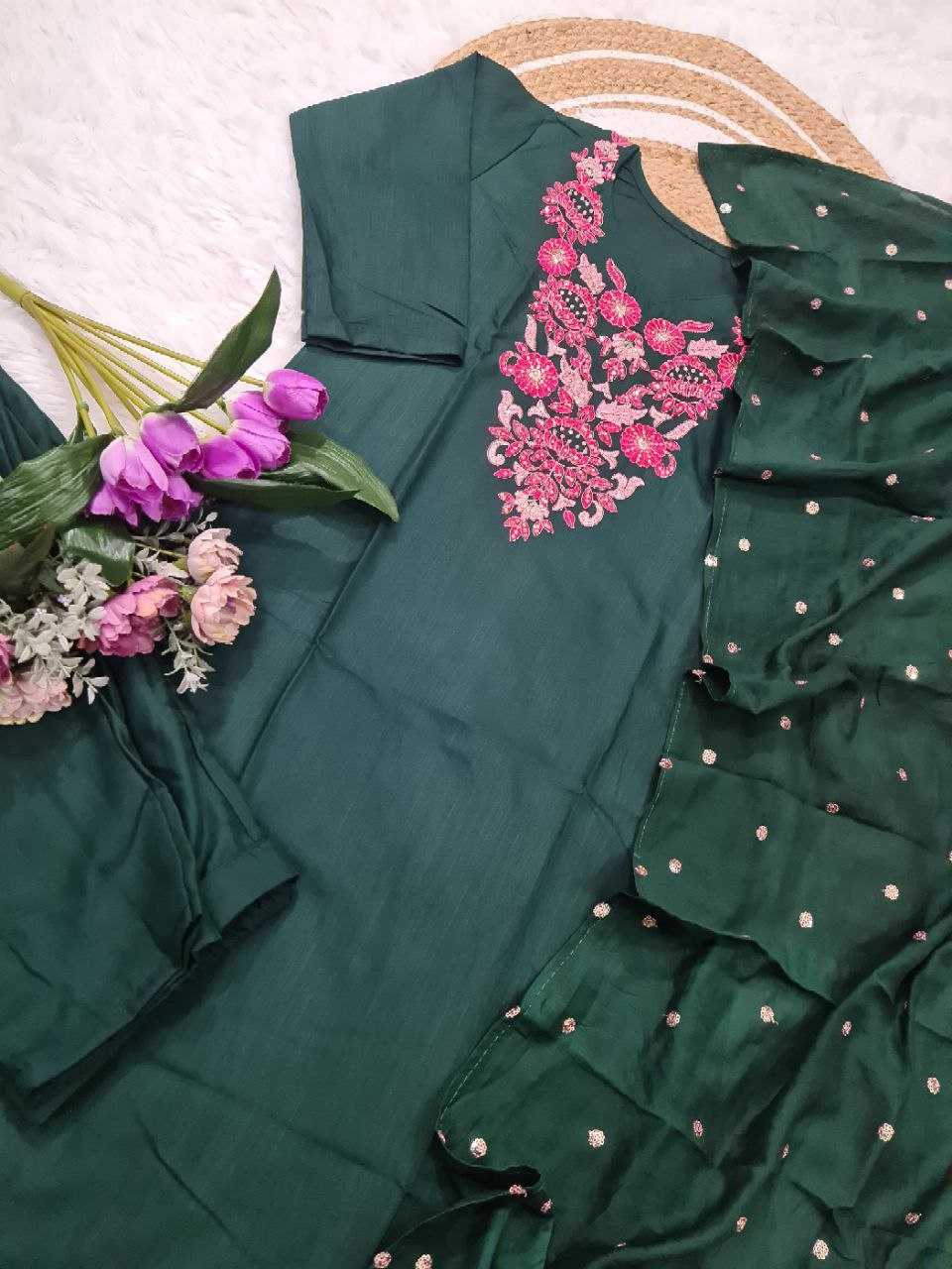 Ynf Slub Reyon KESH529 SC651 Kurti Wholesale Designer Kurtis Embroidered Kurtis Green Kurtis Manufacturer- Kapda Export