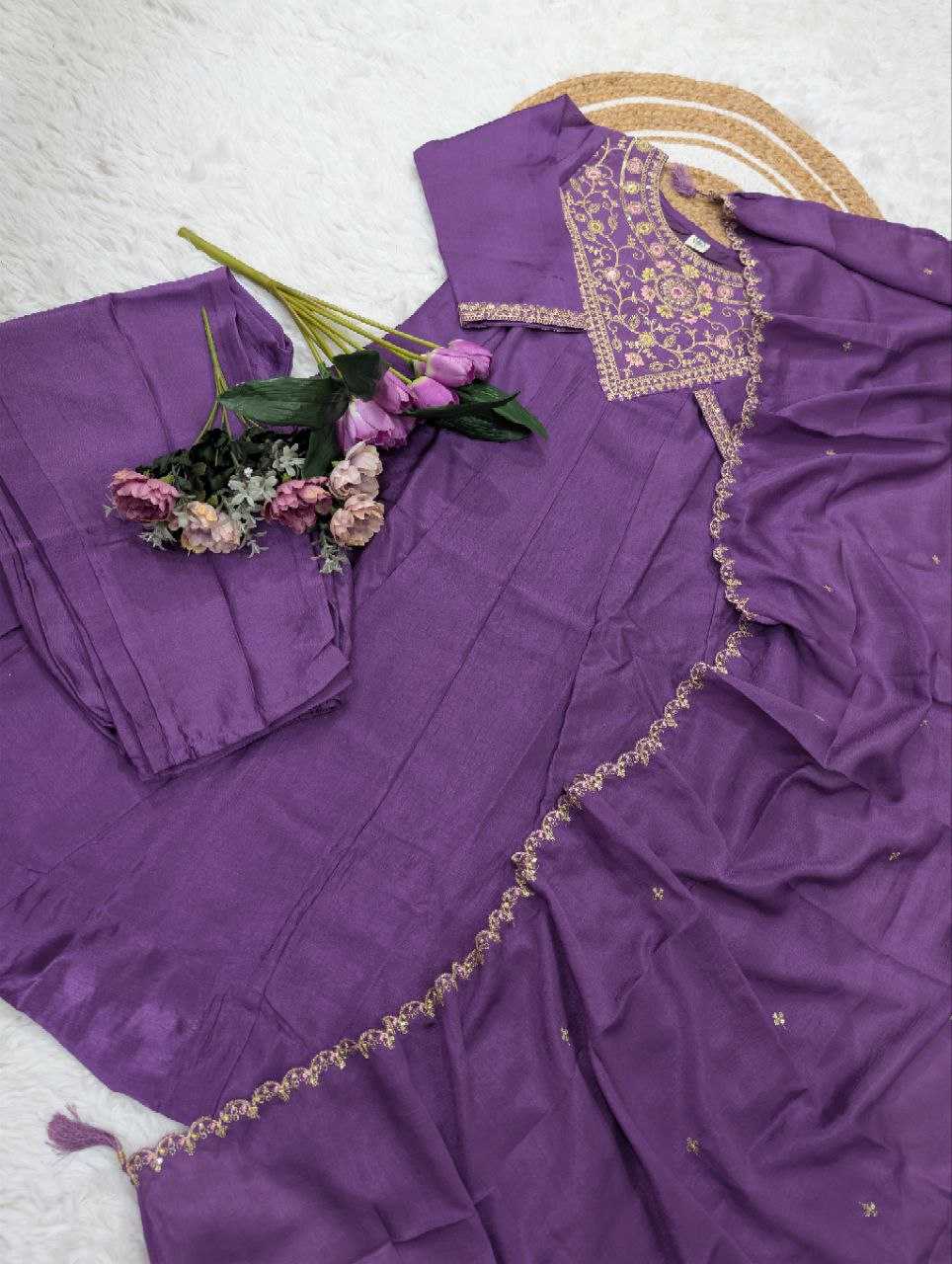 Ynf Vichitra Silk KESH529 MIHIKA Kurti Wholesale Designer Kurtis Embroidered Kurtis Silk Kurtis Manufacturer- Kapda Export