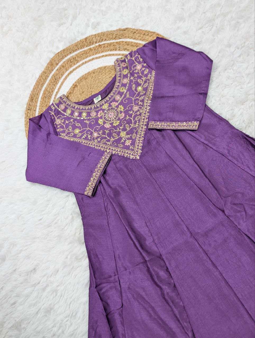 Ynf Vichitra Silk KESH529 MIHIKA Kurti Wholesale Designer Kurtis Embroidered Kurtis Silk Kurtis Manufacturer- Kapda Export