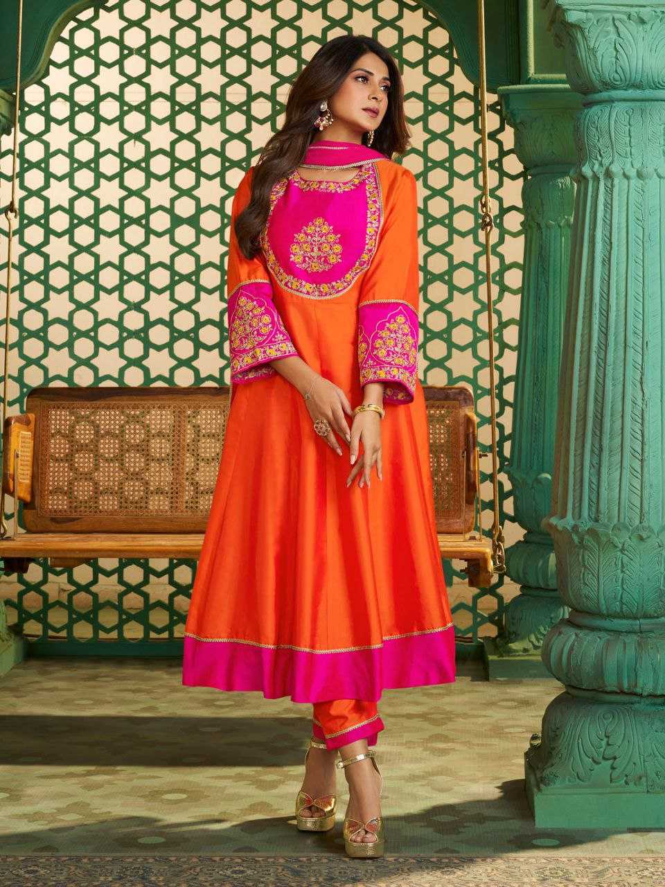 Ynf Viscose KESH529 MEERA Kurti Wholesale Designer Kurtis Cotton Kurtis Embroidered Kurtis Manufacturer- Kapda Export