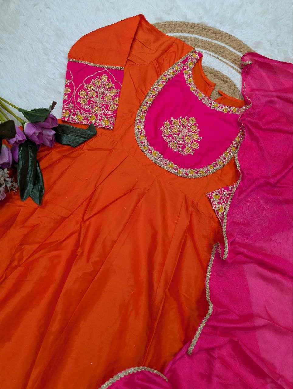 Ynf Viscose KESH529 MEERA Kurti Wholesale Designer Kurtis Cotton Kurtis Embroidered Kurtis Manufacturer- Kapda Export