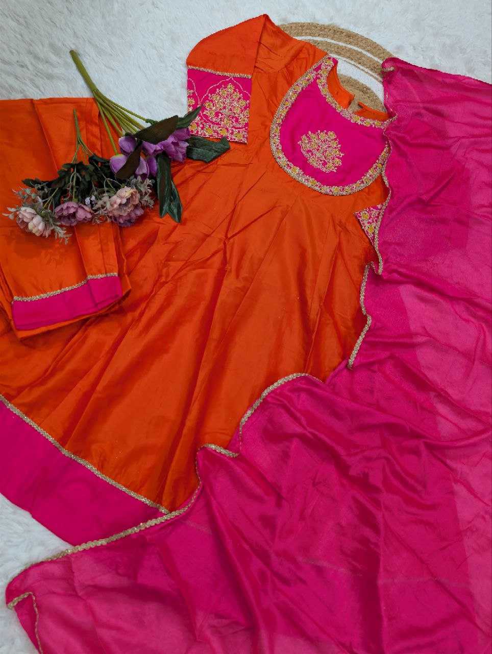 Ynf Viscose KESH529 MEERA Kurti Wholesale Designer Kurtis Cotton Kurtis Embroidered Kurtis Manufacturer- Kapda Export